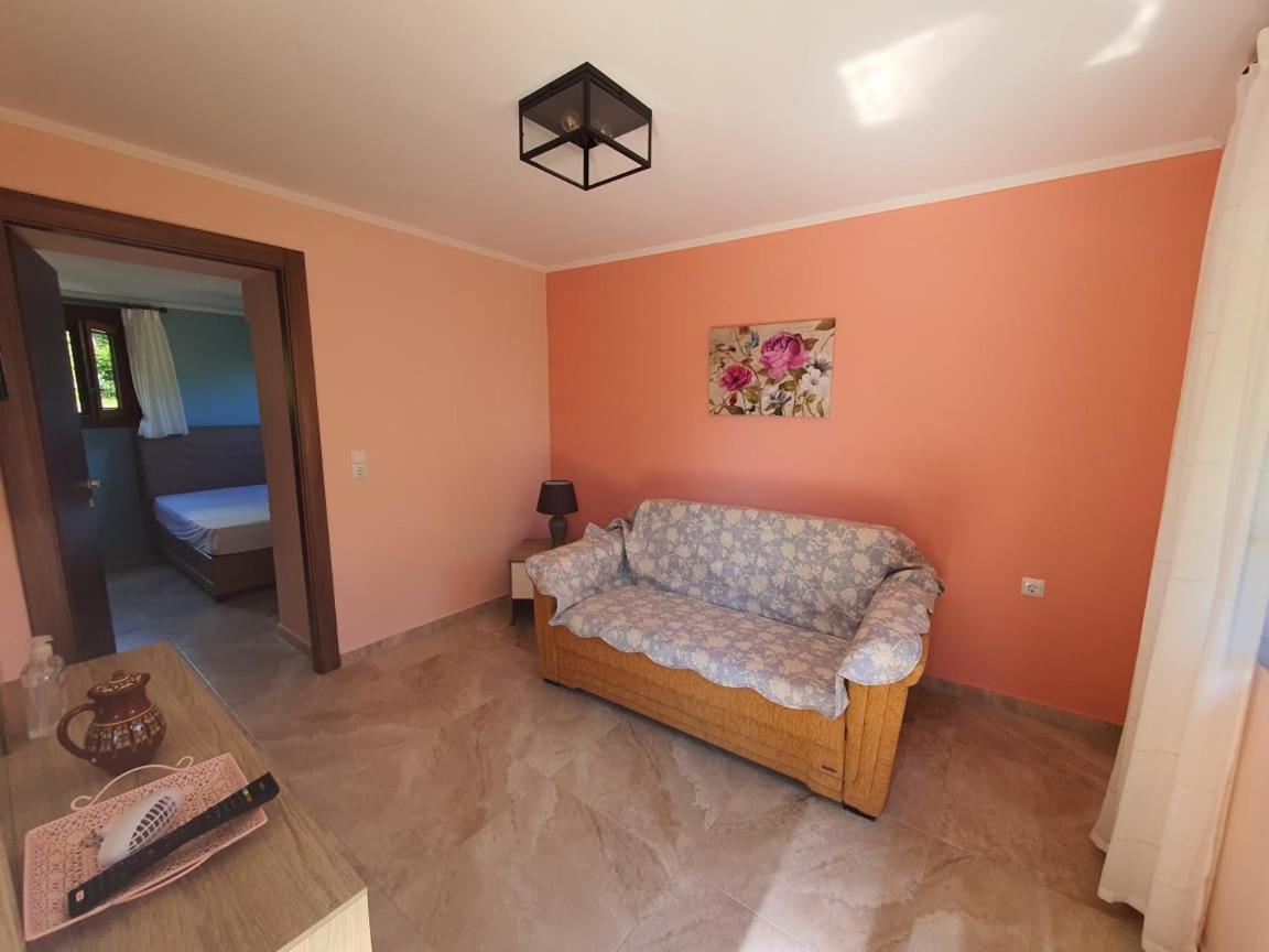 Apartamento Panos House Koinira Exterior foto